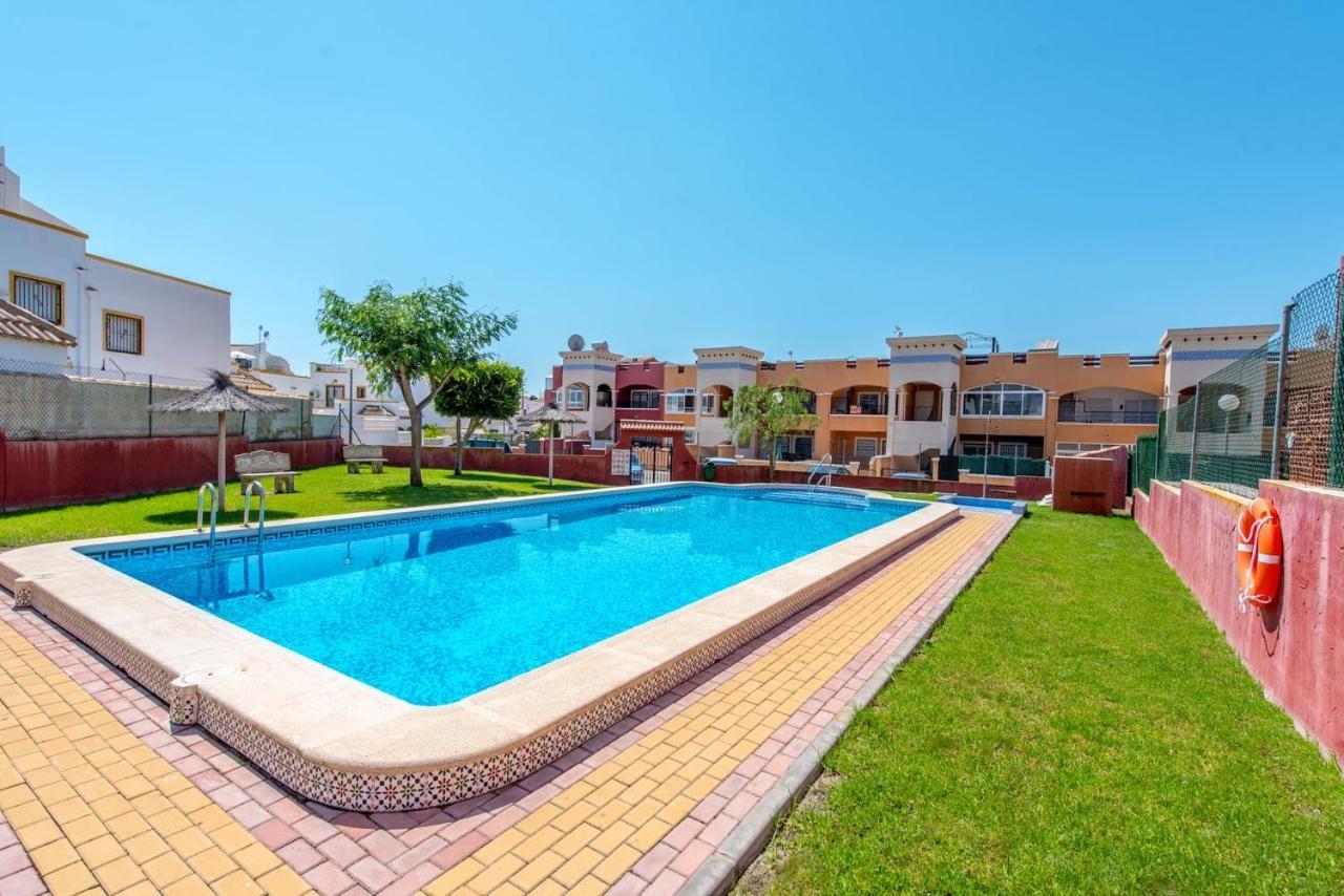 He Dream Hills Apartment Dehesa de Campoamor  ภายนอก รูปภาพ